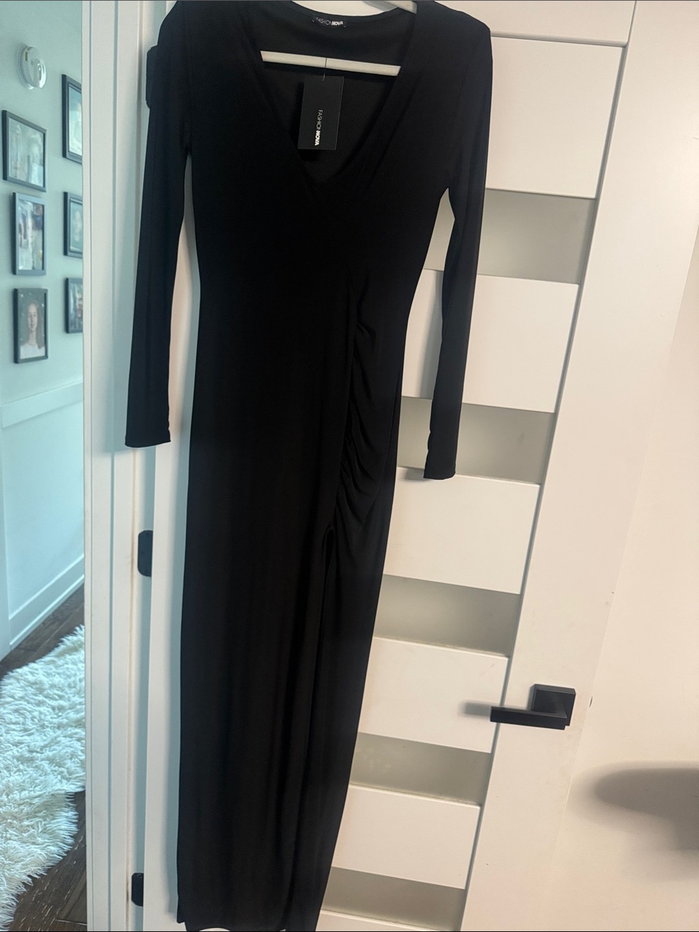 Fashion Nova Black Long Sleeve V-Neck Maxi Dress with Side Ruching